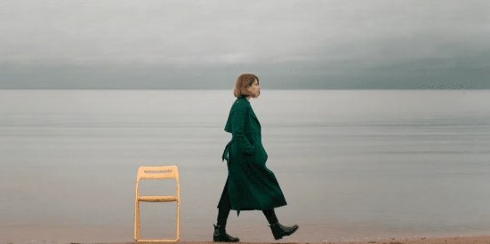 দূরত্বের দেয়াল